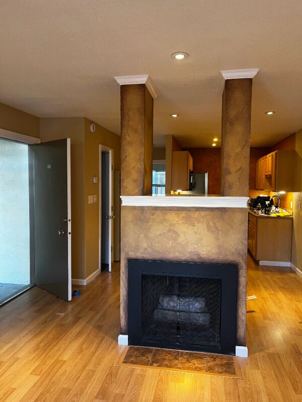 Foto del edificio - 2730 Oak Rd