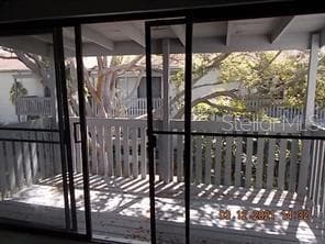 Foto del edificio - 876 116th Ave N