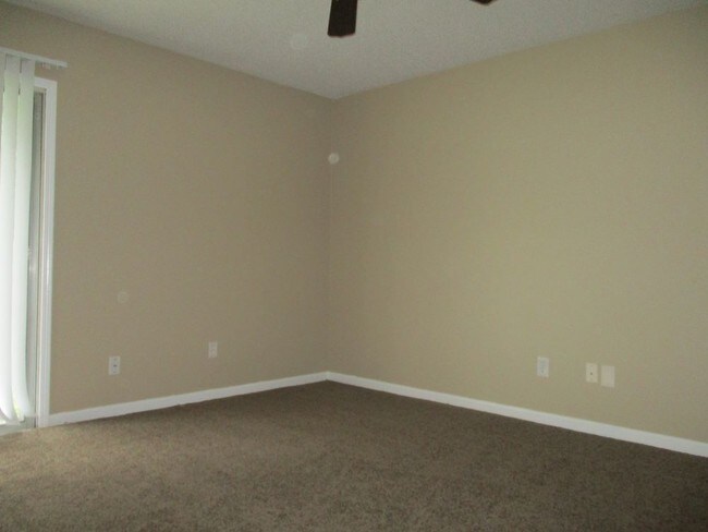 Foto del edificio - Spacious 2 bedroom home