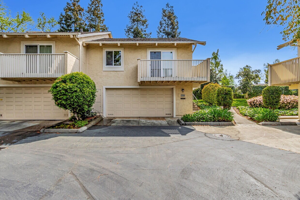 Foto principal - 10880 Northsky Sq