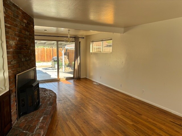 Foto del edificio - 1765 W 6th St