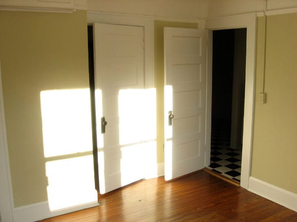 Building Photo - Sans Souci Apartments