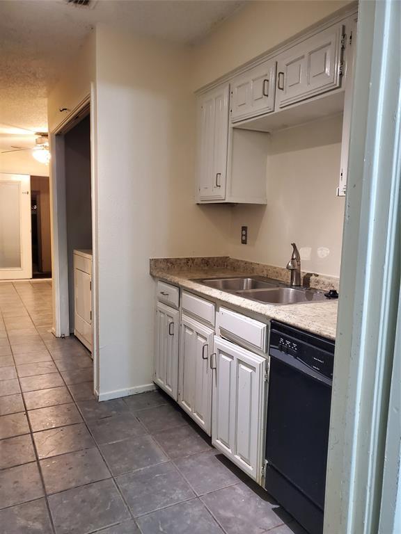 Building Photo - 4420 Wind River Ln