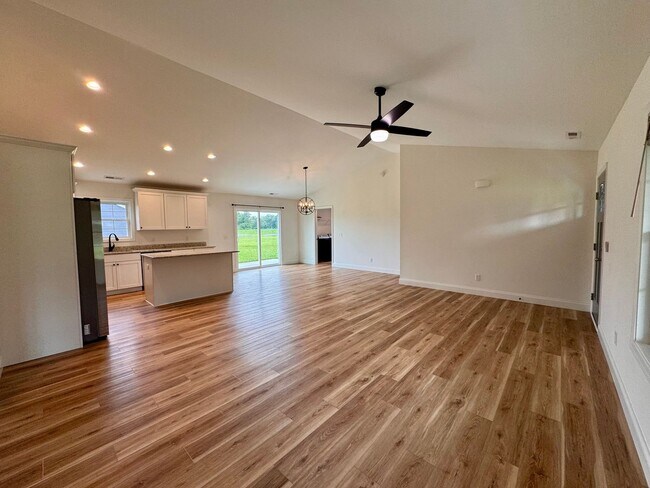 Foto del edificio - 2212 W Dry River Rd