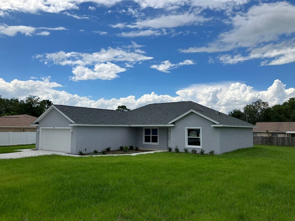 Primary Photo - HUGE NEW CONSTRUCTION 3BR/2BA Home For Ren...
