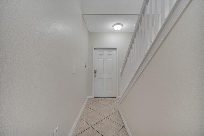 Building Photo - 3327 Rodrick Cir