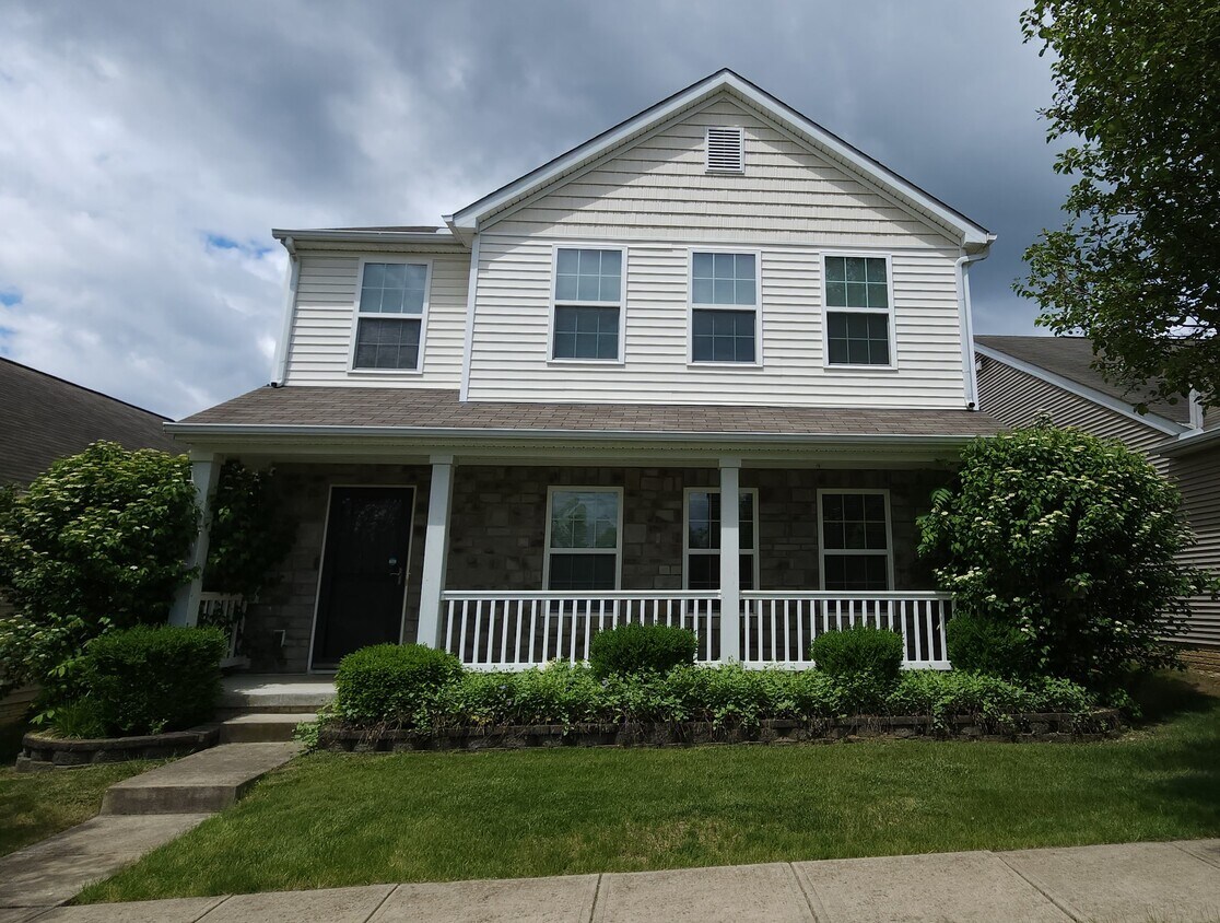 Foto principal - 9301 Cliff Springs Trail