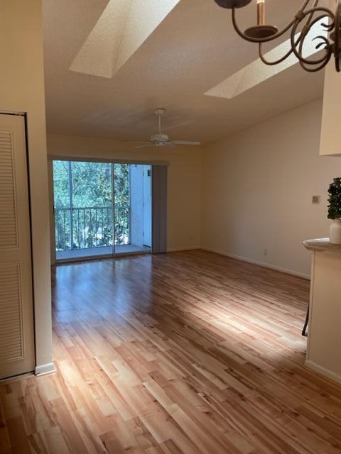 Building Photo - 2500 SE Anchorage Cove