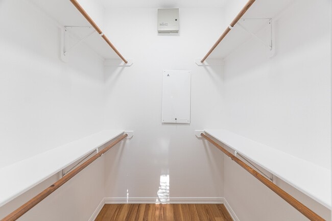 Building Photo - 22 Westwinds Cir