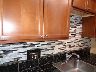 Building Photo - 946 Jennifer Jean Dr