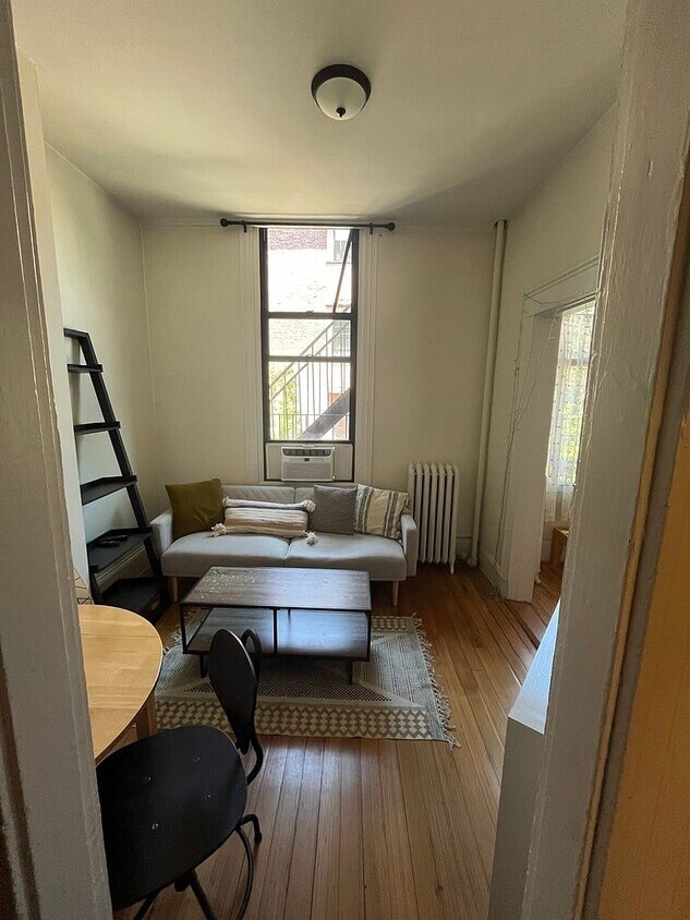 Primary Photo - 509 Columbus Ave