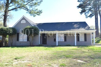 Building Photo - 5245 Braidwood Cove