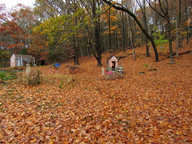 Foto del edificio - 917 Hopewell Rd