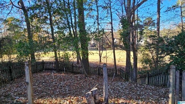 Building Photo - 3028 Old Stone Dr