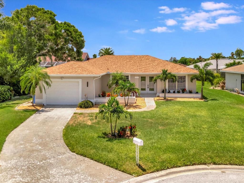 Foto principal - 8804 49th Ave W