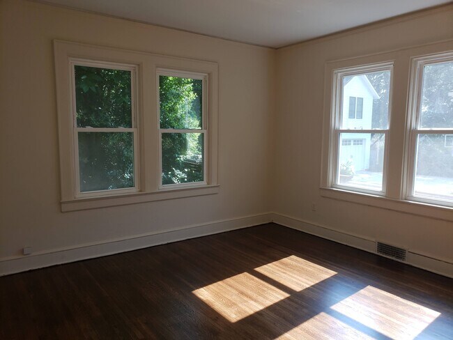 Foto del edificio - 316 Randall St