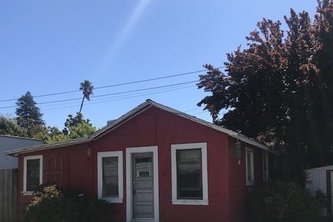Primary Photo - 232 River St