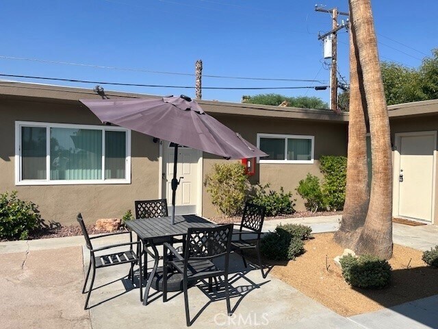 Foto del edificio - 45421 Sunset Ln