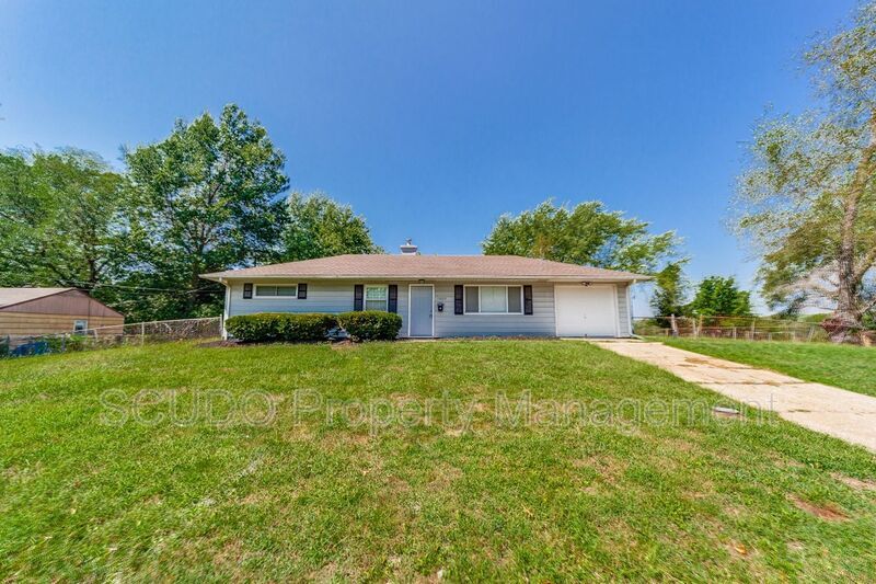11220 Spring Valley Rd, Kansas City, MO 64134 House Rental in Kansas