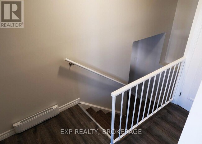 Photo du bâtiment - 355 Forsyth St