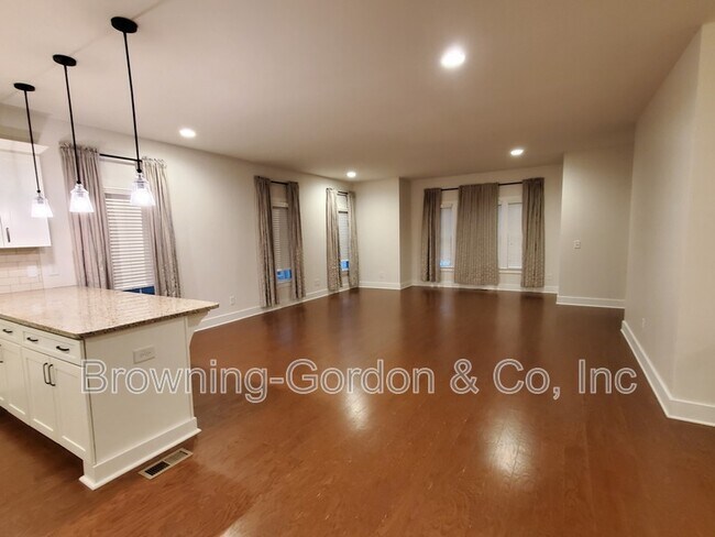 Building Photo - 4017 Elkins Alley