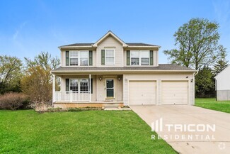 Building Photo - 467 Manor Rd