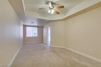 Building Photo - 51 E Agate Ave