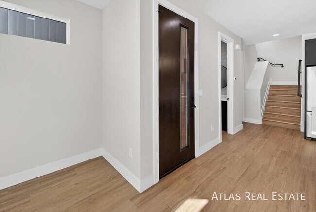 Foto del edificio - 830 Cherry St