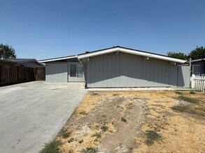 Building Photo - 1849 Darwin Way