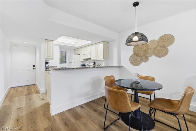 Building Photo - 3651 Wild Pines Dr