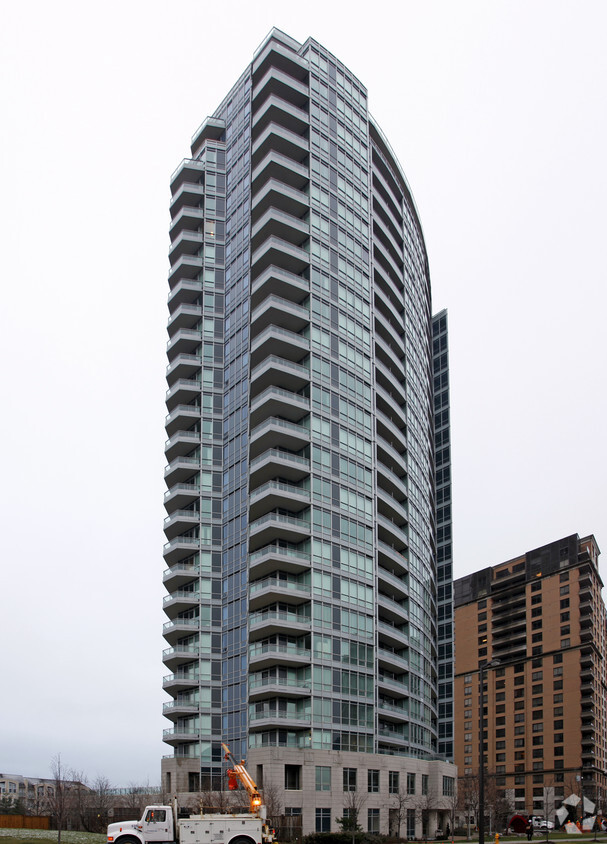 Building Photo - The Monet Condominiums