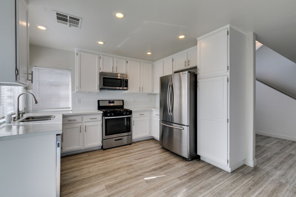Foto principal - SUMMERLIN BEAUTY WITH TONS OF UPGRADES*3 L...