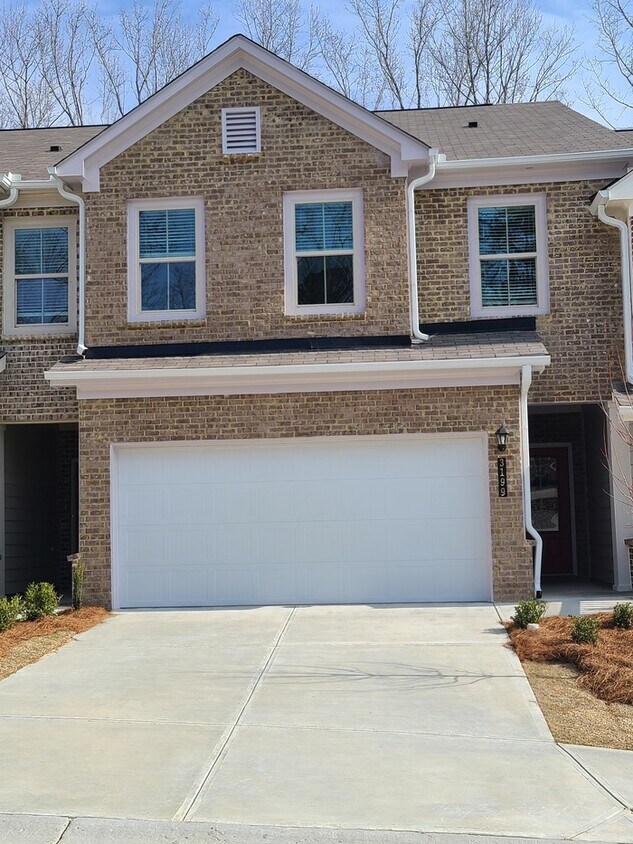TOWNHOME FOR RENT!! Townhome Rentals in Buford GA