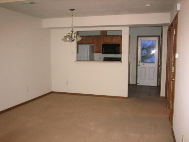 Foto del edificio - 1420 Raleigh Dr