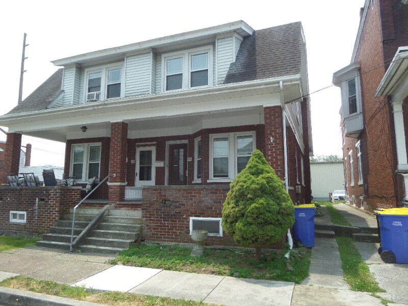 174 E Emaus St, Middletown, PA 17057 House Rental in Middletown, PA