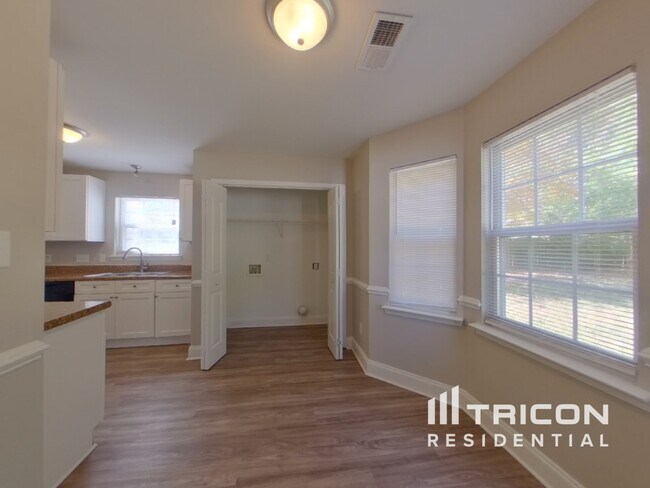 Foto del edificio - 11825 Winter Pine Lane Charlotte NC