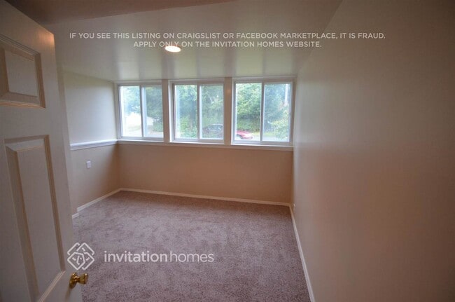 Building Photo - 1801 S 262nd Pl