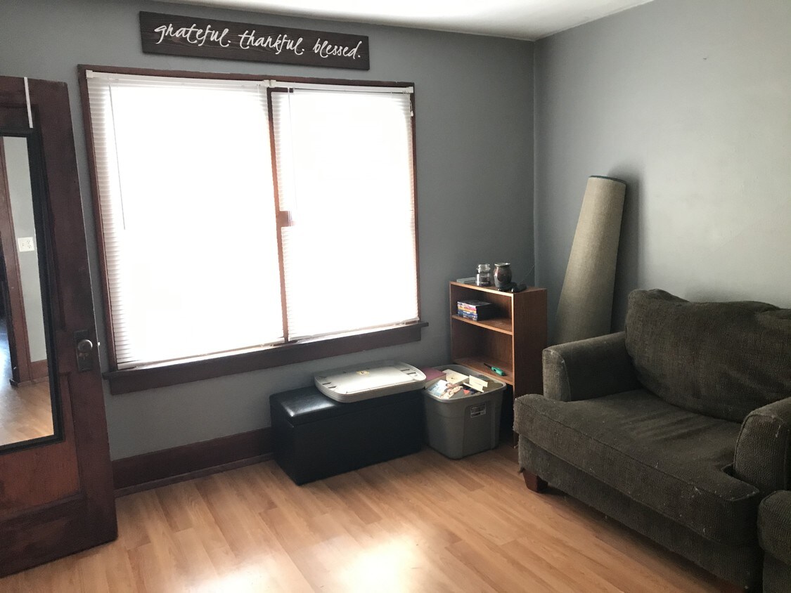 217 E 2nd St, Fairmont, MN 56031 Apartments Fairmont, MN