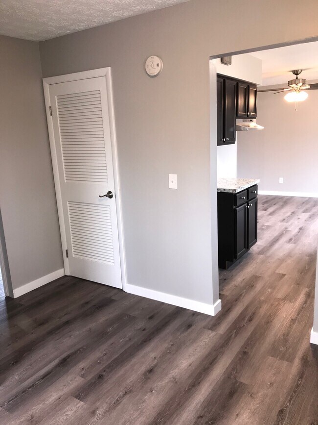 150 Park Rd Unit 150, Painesville, OH 44077 Condo for Rent in