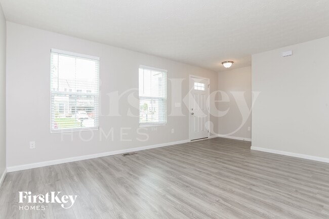 Building Photo - 4721 Megan Danielle Dr