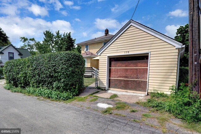 Foto del edificio - 3 br, 1 bath House - 538 Brainerd Avenue
