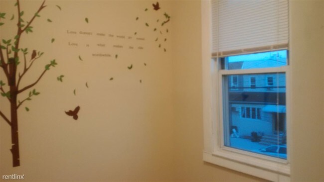 Building Photo - 7911 68th Ave