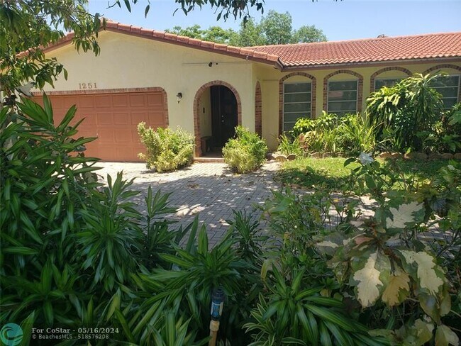 Foto del edificio - 1251 NW 85th Terrace