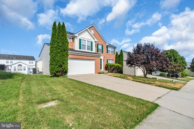 Foto del edificio - 5413 Silver Maple Ln