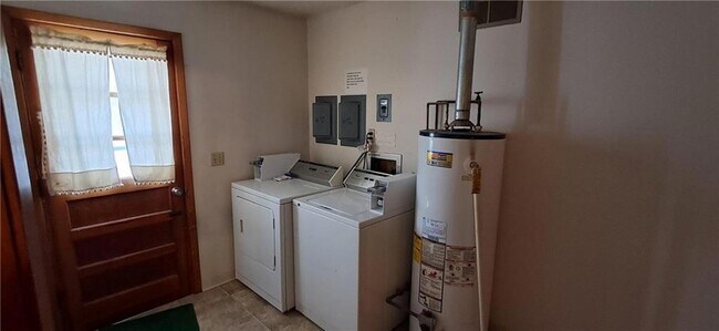 Foto del edificio - 801 S 5th St