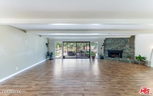 Primary Photo - 4 br, 2 bath House - 6570 Zumirez Dr