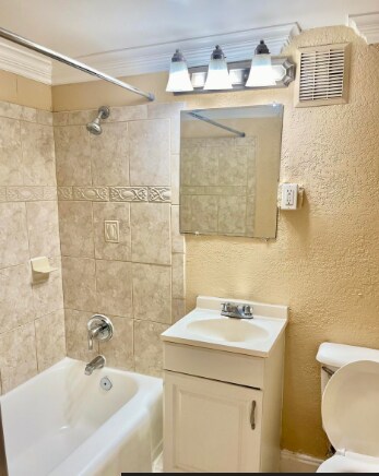 Foto del edificio - 311 W Ashley St