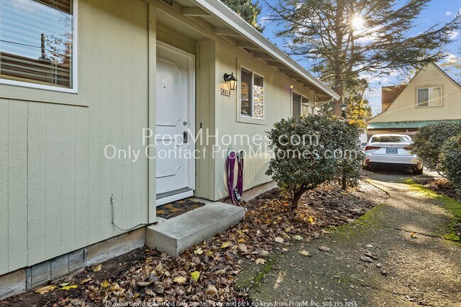 Building Photo - Discover Serenity in Montavilla's Hidden Gem!