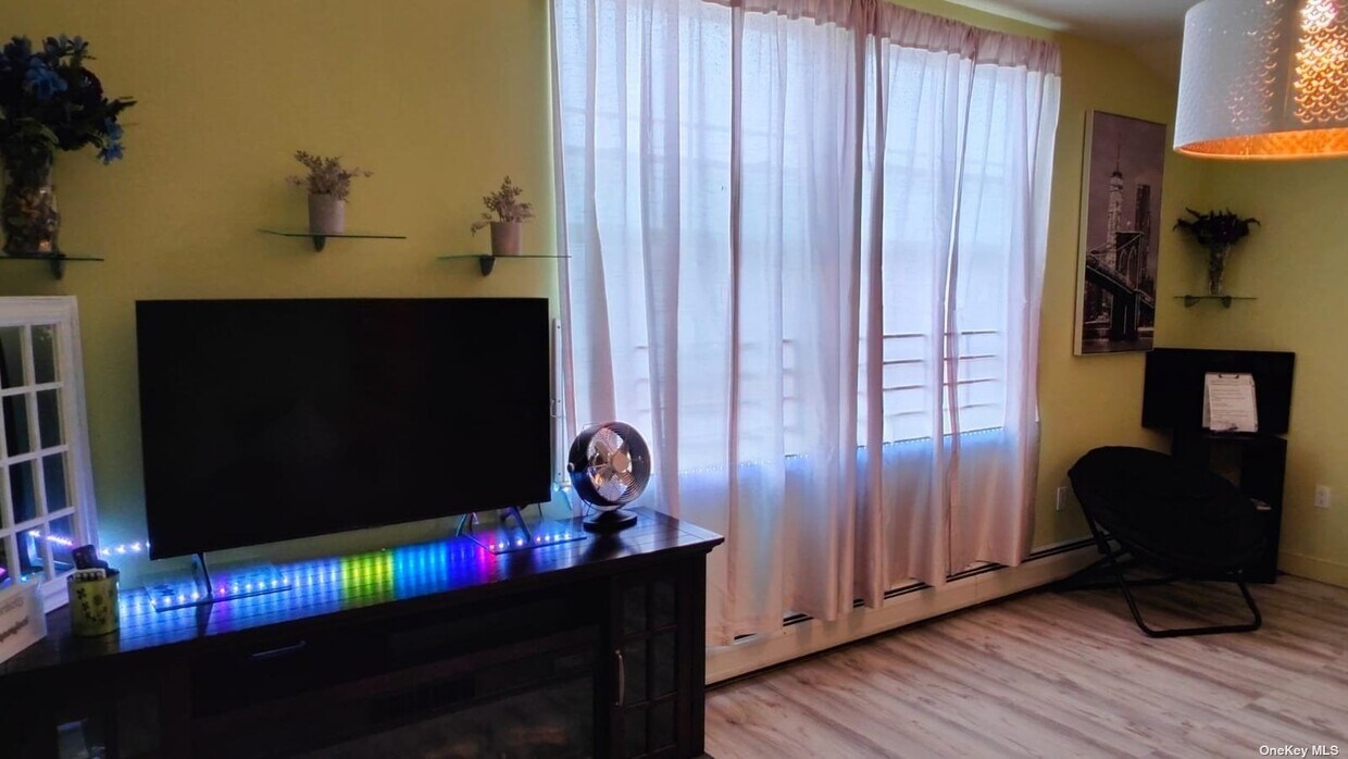 Foto del edificio - 101 Dolphin Ct