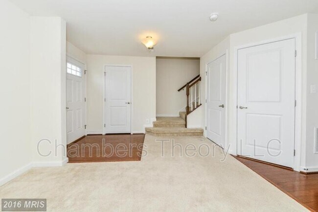 Foto del edificio - 25864 Sycamore Grove Pl